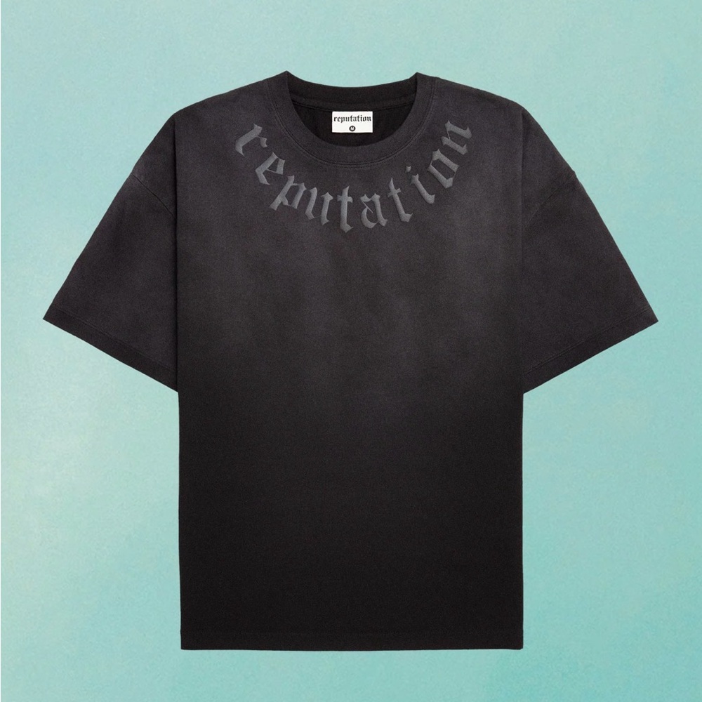 NWOT - REPUTATION PRECEDES ME BLACK T-SHIRT